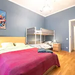 Lejlighed Spacious 2br For 8 Guests, Quite Centre, Art Nouveau Area Riga