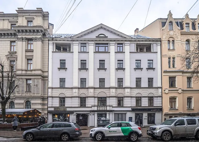 Διαμέρισμα Spacious 2br For 8 Guests, Quite Centre, Art Nouveau Area